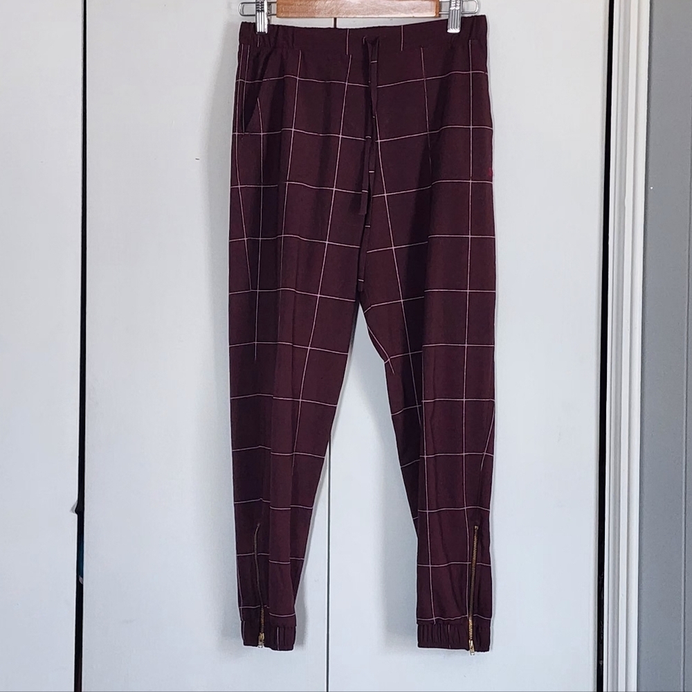Albion Maroon Grid Sweatpants